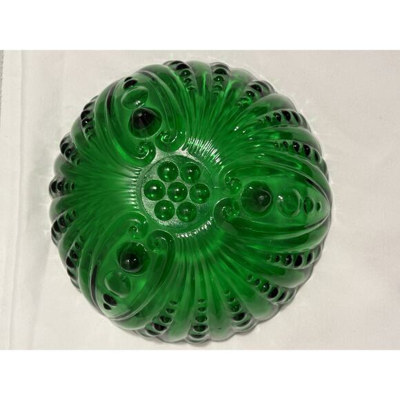 VTG Anchor Hocking Forest Green Oyster & Pearl Footed Serving Bowl 8.25” X 3” - Picture 6 of 8
